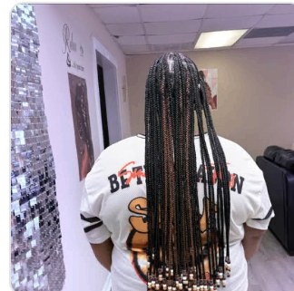 Knotless braids with beads