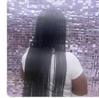 Long knotless braids